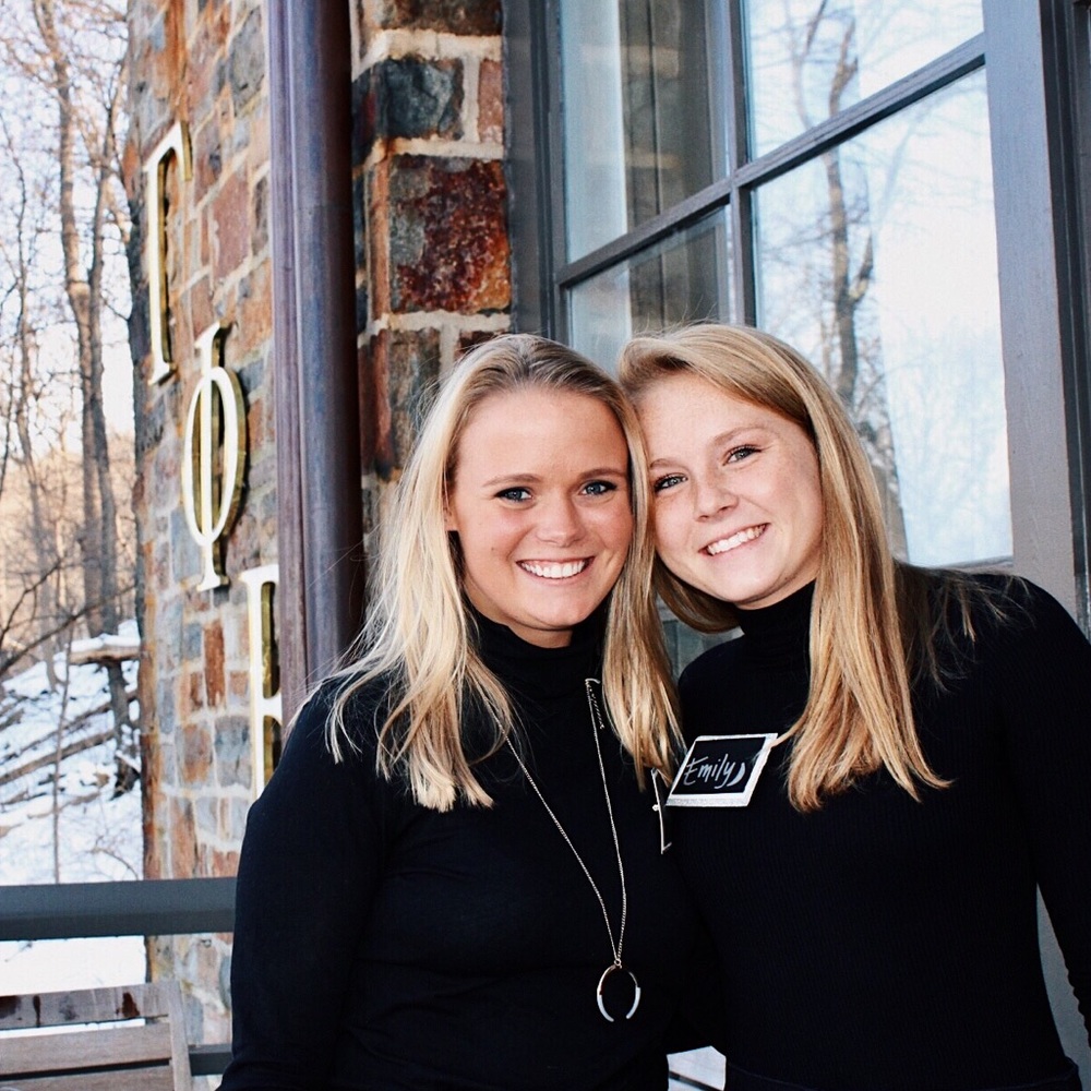 Meet your Posher, Emily